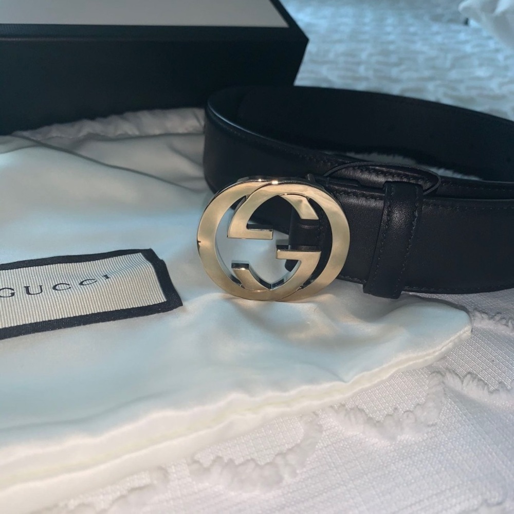 100% authentic Gucci belt , brand new, WITH receipt- for sale